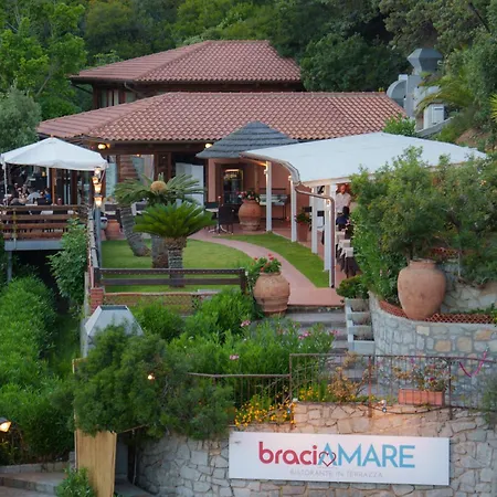 Hotell Lo Scirocco 3*