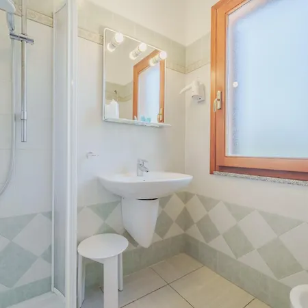 Hotel Lo Scirocco 3*