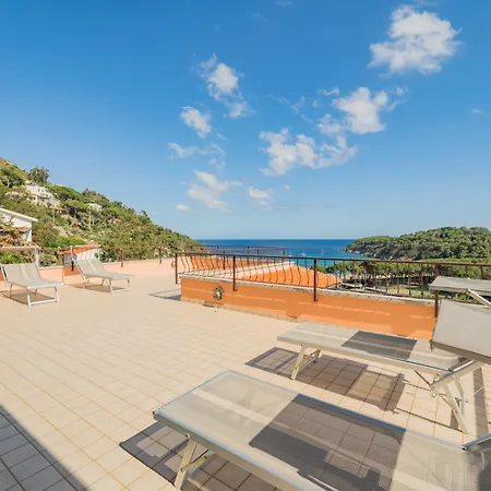 Hotell Lo Scirocco 3*