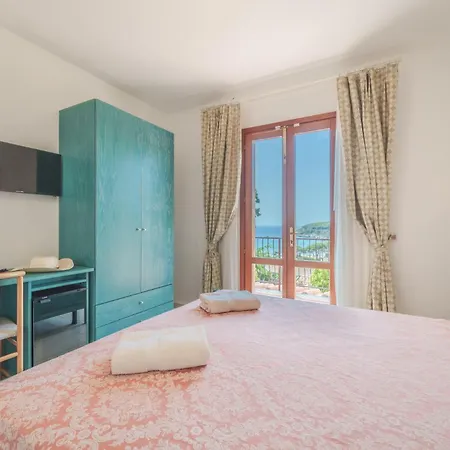 Lo Scirocco Hotel